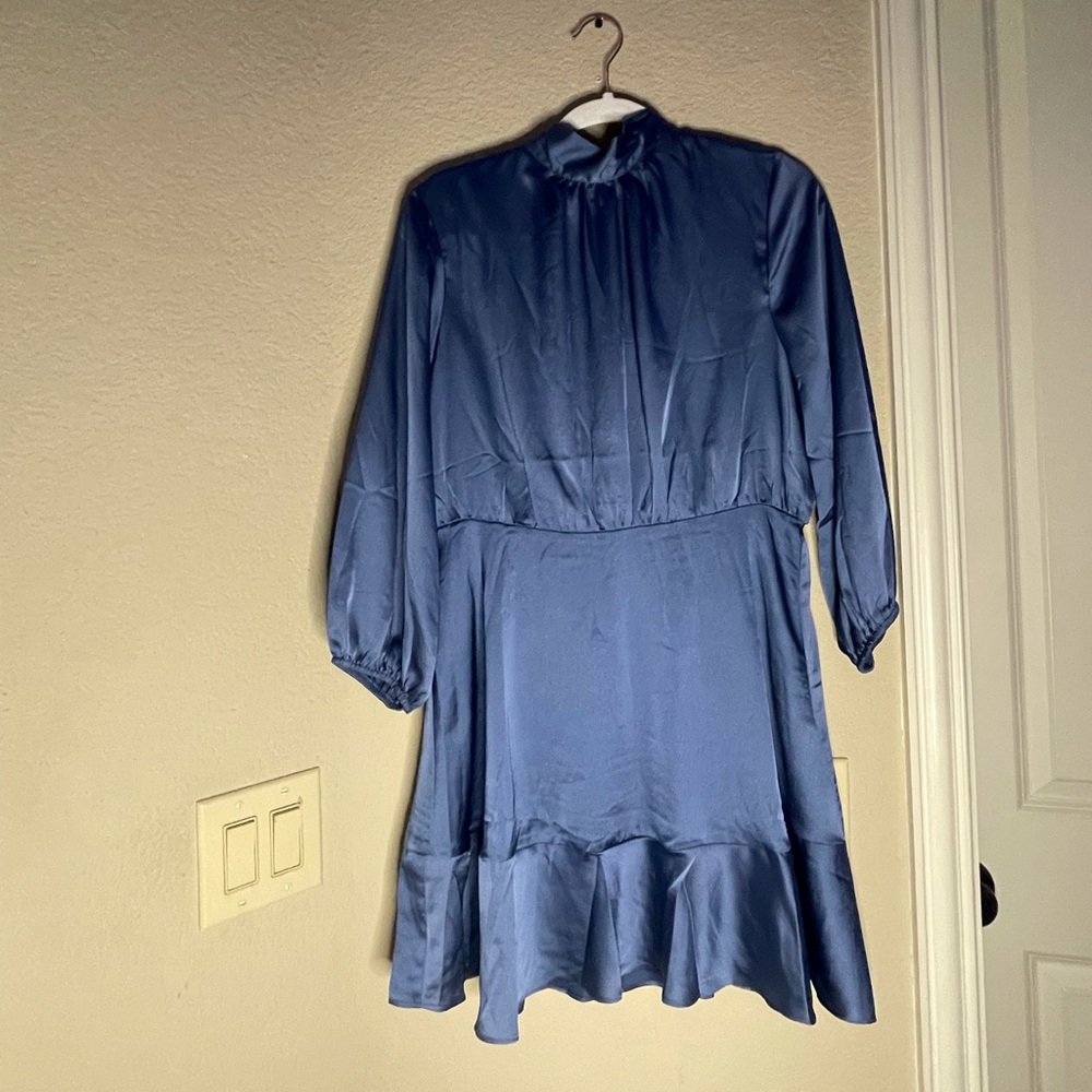 Nordstrom blue mini dress with keyhole back & tie detail TAGS ON NEVER WORN